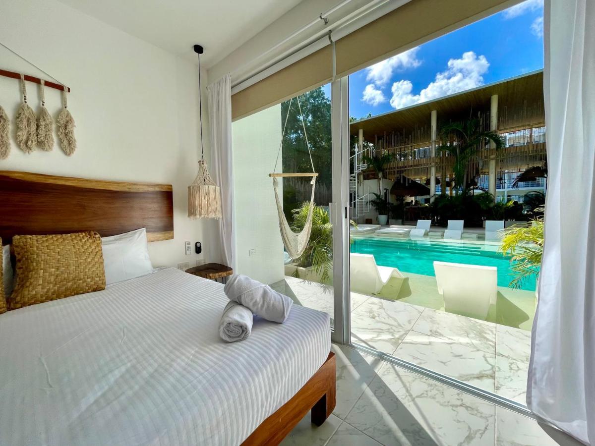 Beautiful Swim-Up Studio With Private Terrace, Pool And Jungle Gym Tulum Zewnętrze zdjęcie